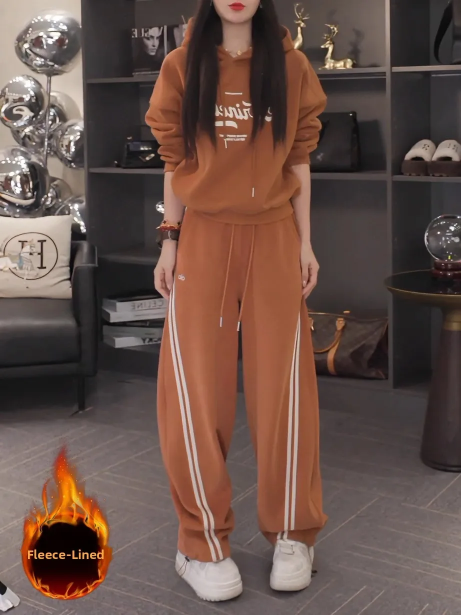 

Winter Thickened Fleece Lined Sweatshirt And Wide Leg Pants Women's Casual Sportswear Set Warm Stylish Anti-Aging Two-Piece Suit