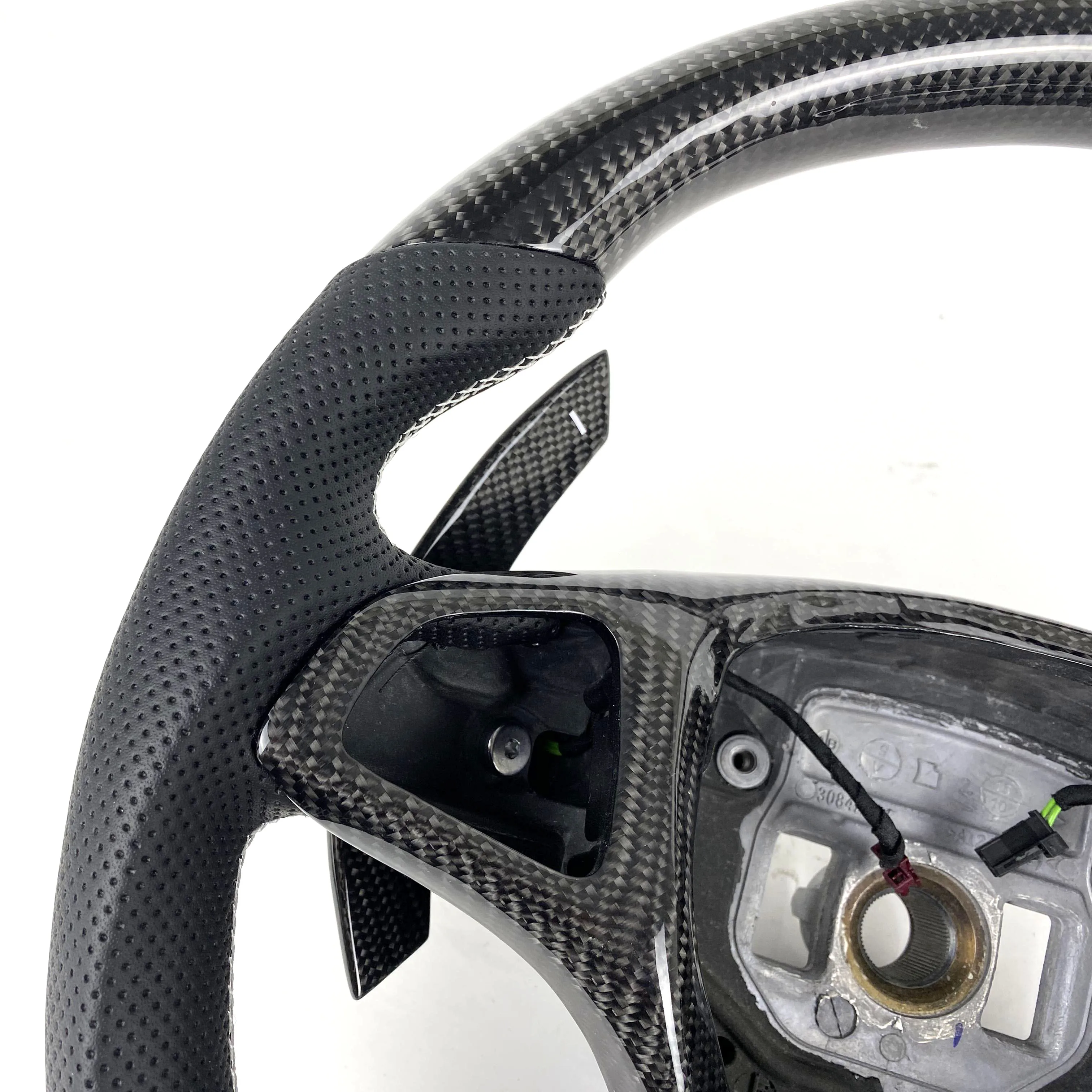 Customized carbon fiber steering wheel for Mercedes Benz GLA CLA 180 GLC GLE W211 W212 W213 W203 W204 W205 2013-2018