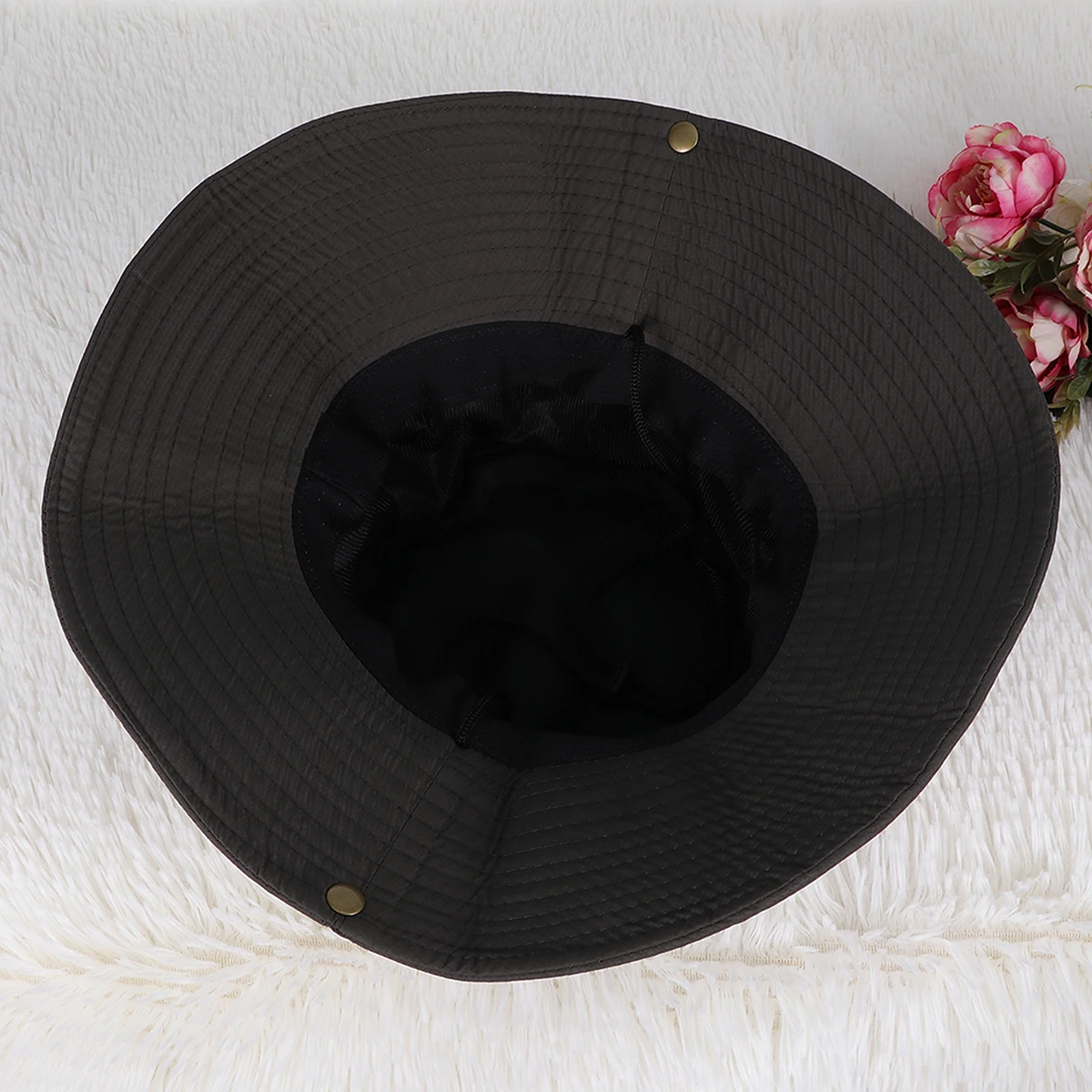 

UV Protecting Sun Hat Lightweight Breathable Material Adjustable Chin Strap Outdoor Activities Fishing Hats Sun Protection Cap