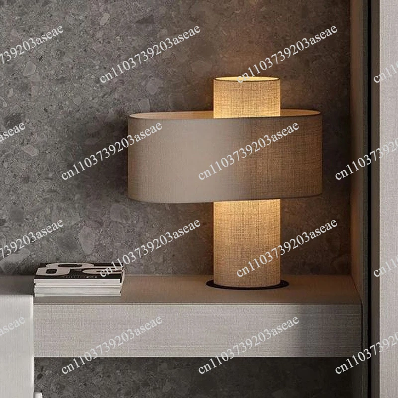 Japanese-style living room study bed and breakfast model room decoration wabi sabi fabric atmosphere high-end bedroom desk lamp