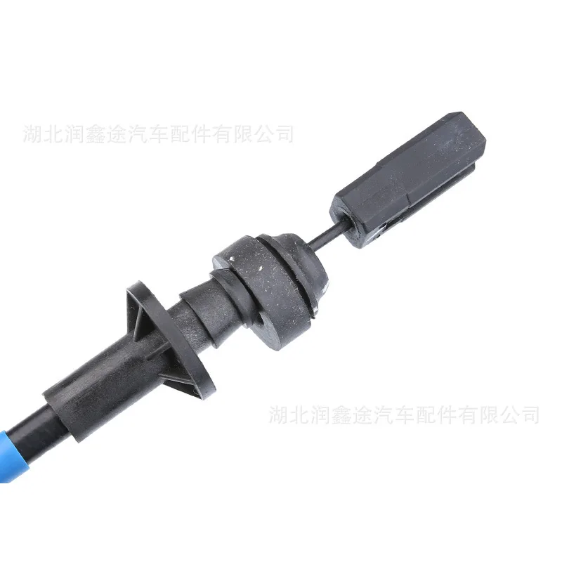 Suitable for Citroen Fukang 02-13 Elysee Aeolus S30 H30 Clutch Pull Line Clutch Cable