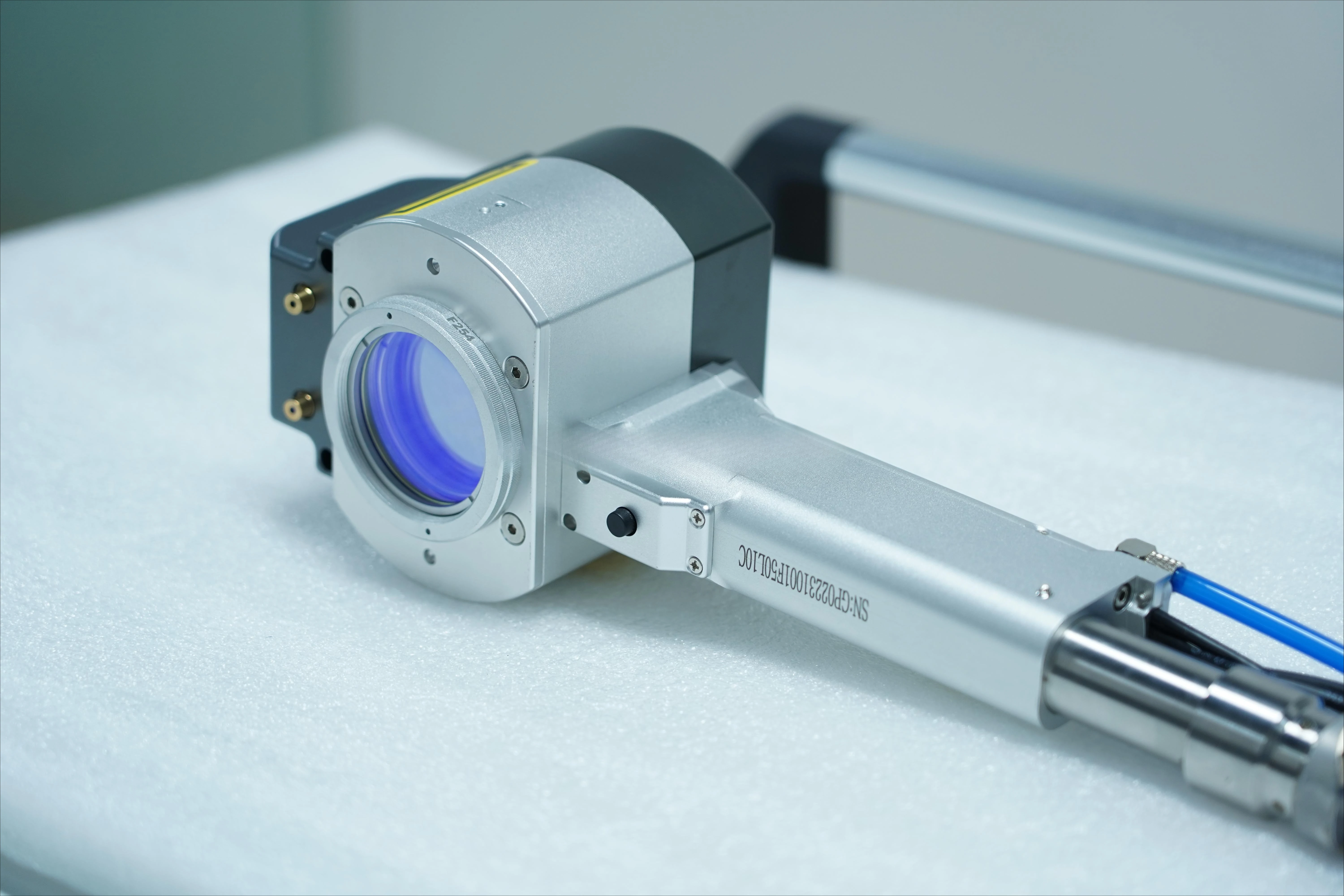 Heavy-Duty 300W  Cleaning Equipment - Fast Paint Stripping & Surface Preparation for Large Structures, High Efficiency