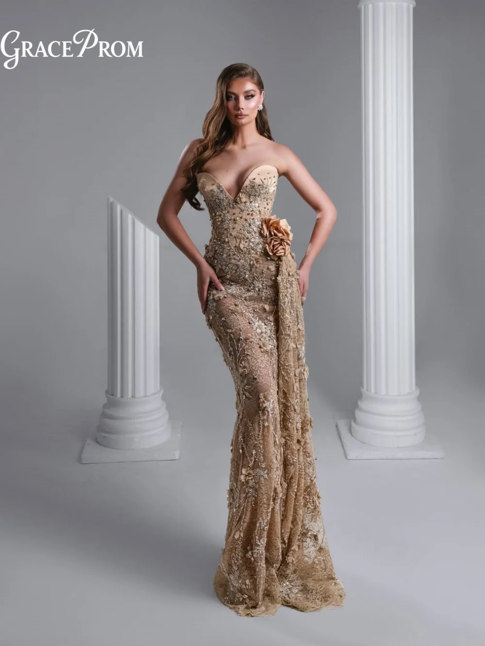 

Elegant Strapless Sweetheart 3D Floral Appliques Draped Party Dress 2026 Exquisite Evening Gown For Wedding Guests فساتين سهرة