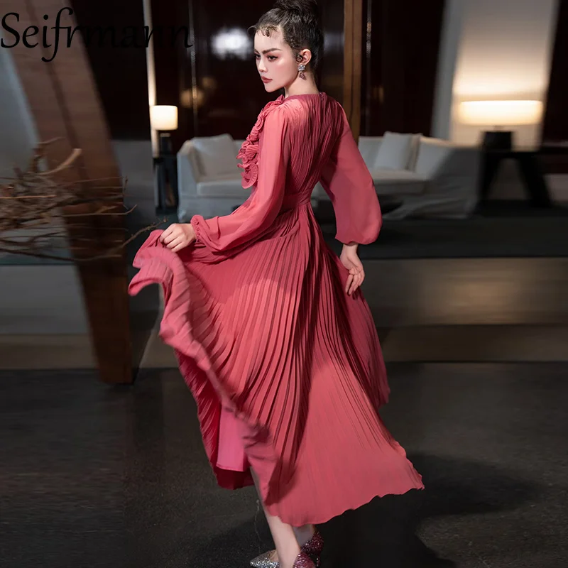 Seifrmann Modedesign Damenkleid mit Applikationen, hoher Taille, Laternenärmel, einfarbig, große Schaukel, plissierte Kleider