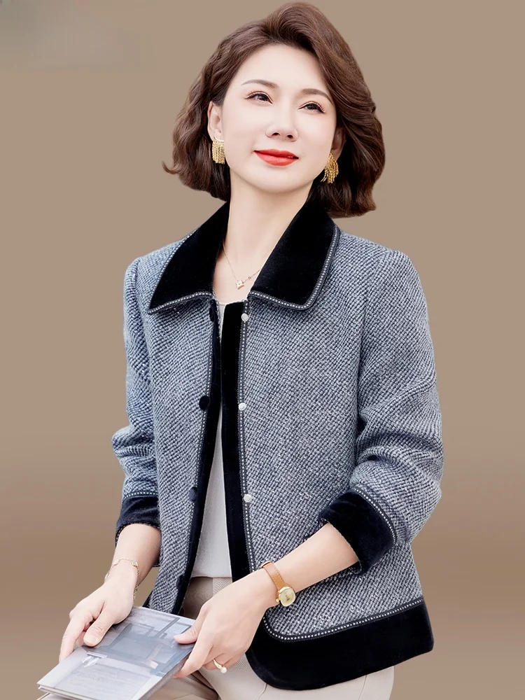 

Модная весенняя верхняя одежда для женщин старше 50 лет: элегантный топ в стиле французского шика для женщин среднего возраста