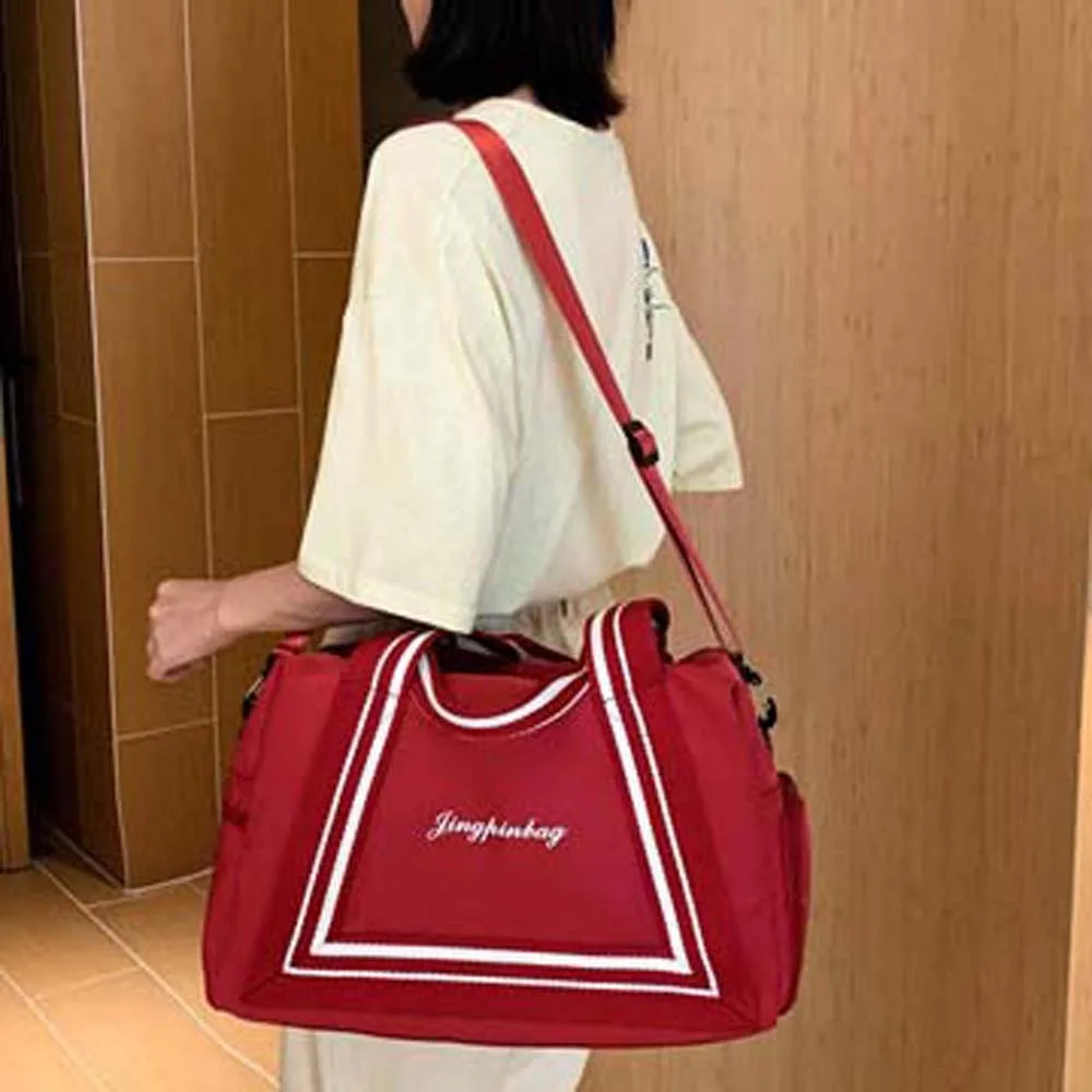 

Sturdy Oxford Cloth Travel Bag Foldable Multi-functional Large Capacity Yoga Bag Polyester Label Printed