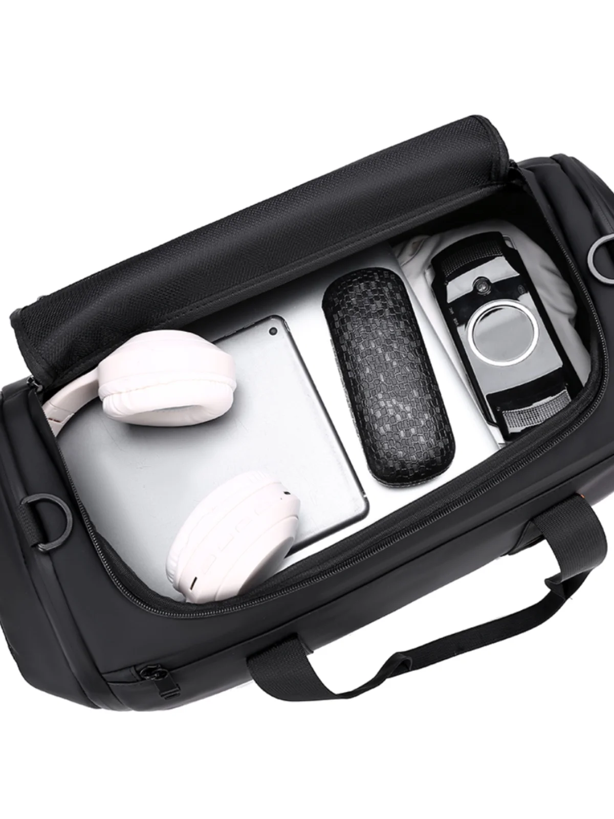 

Large Capaci Travel Bag Men's Women's Sports Fitn Bag Handheld Bag Ouound Lage Bag Separate Wet And Dry oes Ca...