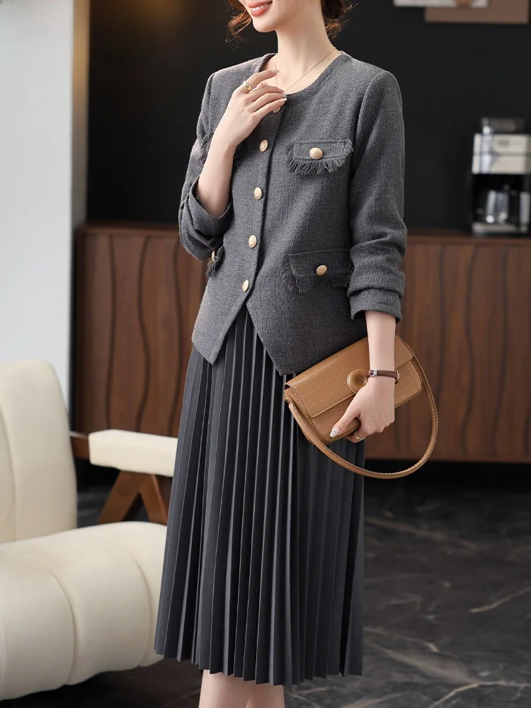 

Ele Mom Spring Faion Dr Set Senior Women's Clothing Small Fraance Sle Loose Fit Polyester round Ne Button Detail