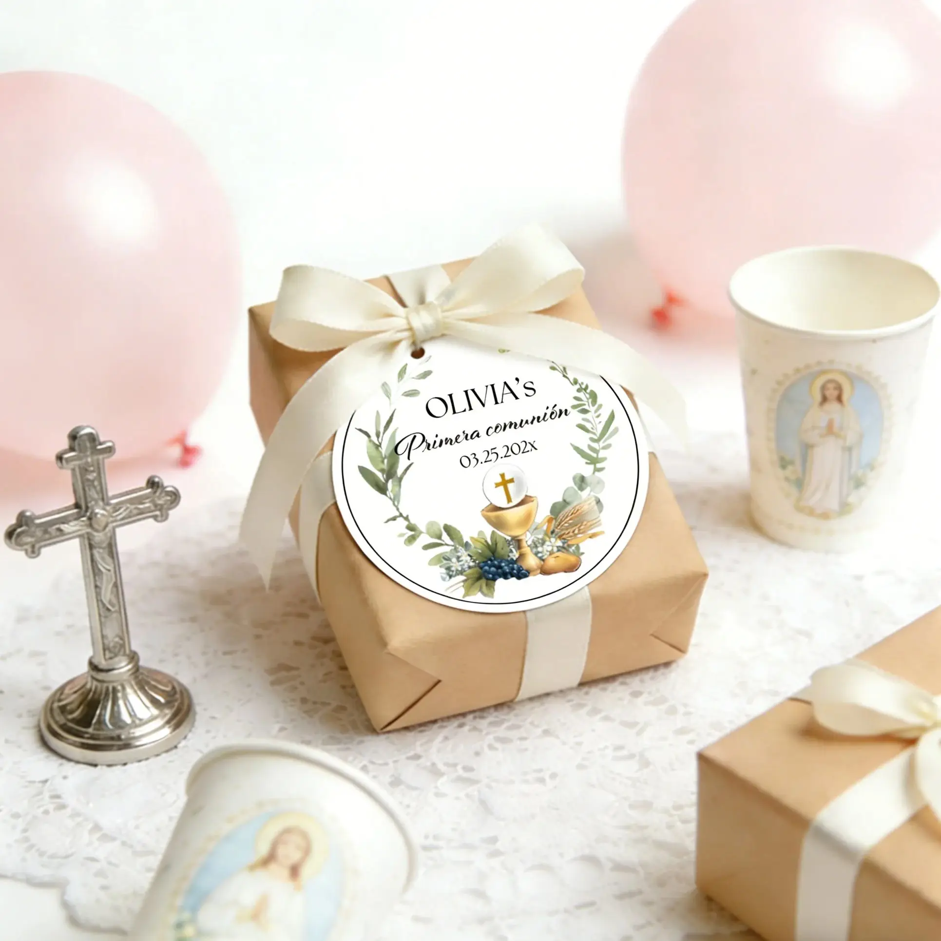 50/100 étiquettes personnalisées rondes pour cadeaux de communion, étiquettes cadeaux de baptême, étiquettes d'invitation pour la première communion, fête de baptême, fête prénatale