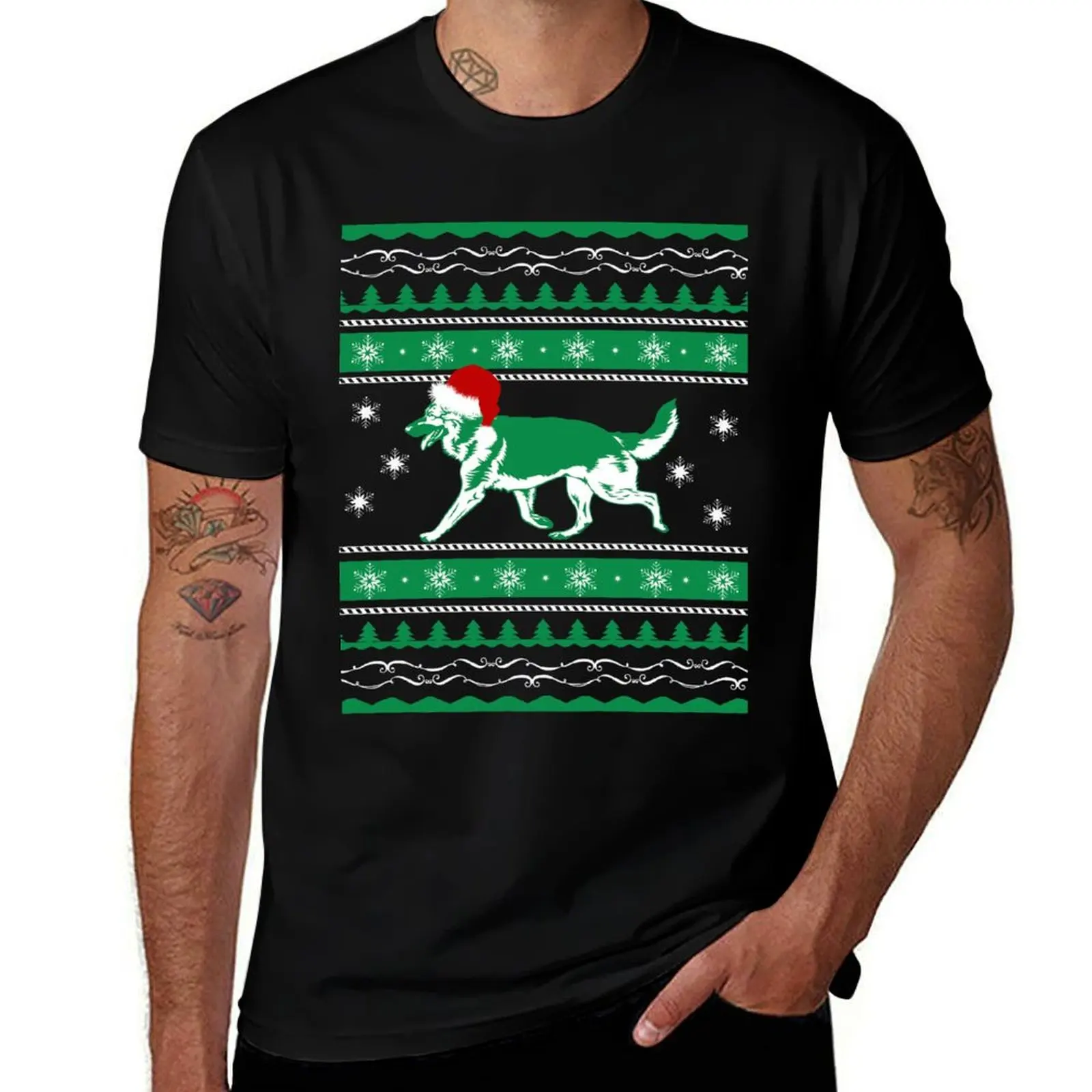

GERMAN SHEPHERD CHRISTMAS T-Shirt t shirt personalised man graphic t shirt man t shirt graphic T-Shirt