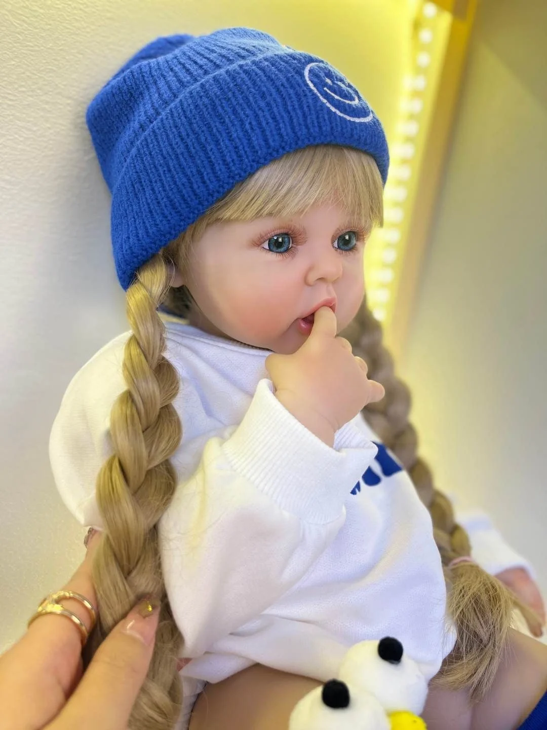 60Cm Lifelike Painted Finished Reborn Toddler Big Girl Alive Baby Dolls That Look Real With Stylish Long Hair