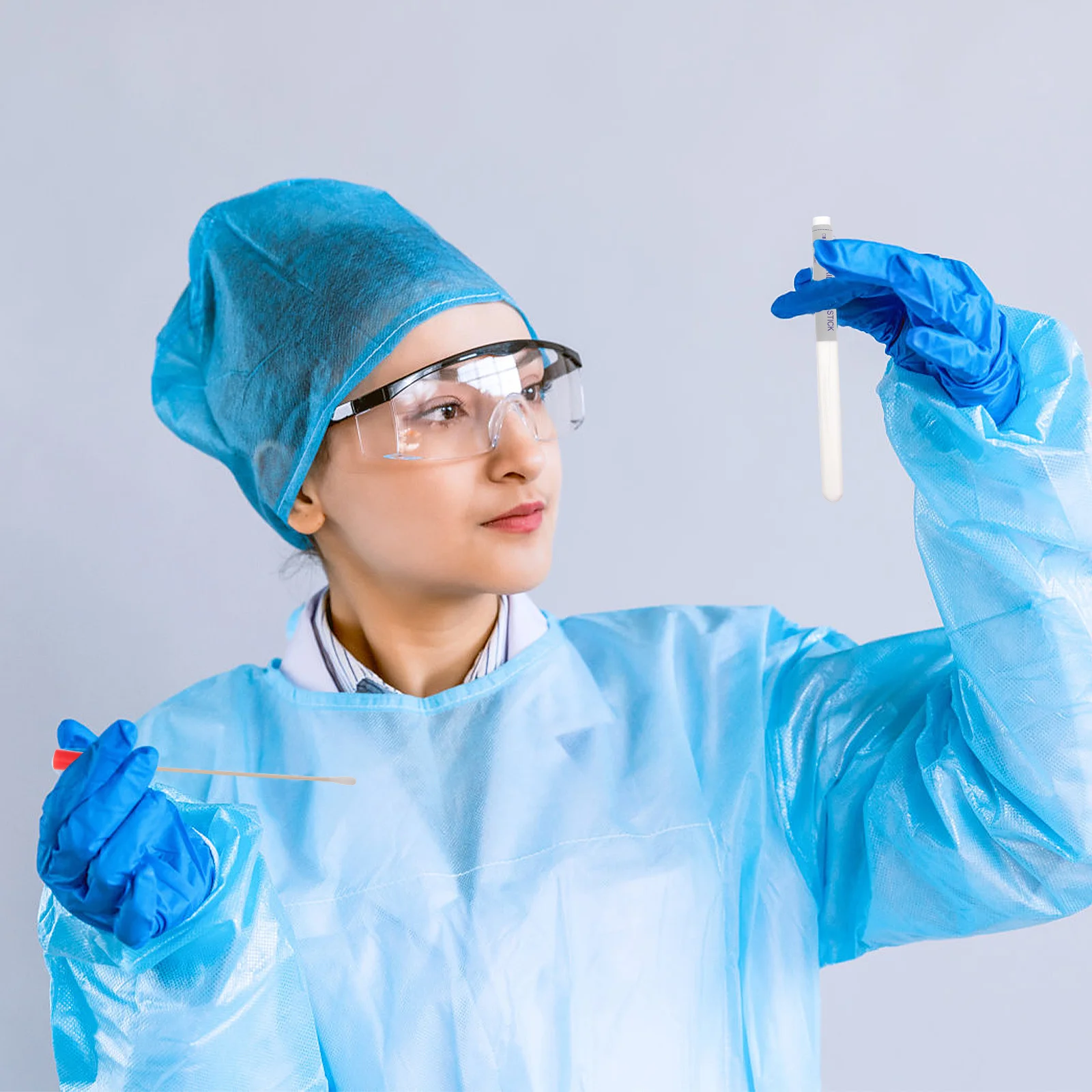 100 قطعة مسحات الحلق القابل للتصرف لجمع العينات عصي أخذ العينات عن طريق الفم استخدام واحد مسحات الإناث للاستخدام المختبري السريري