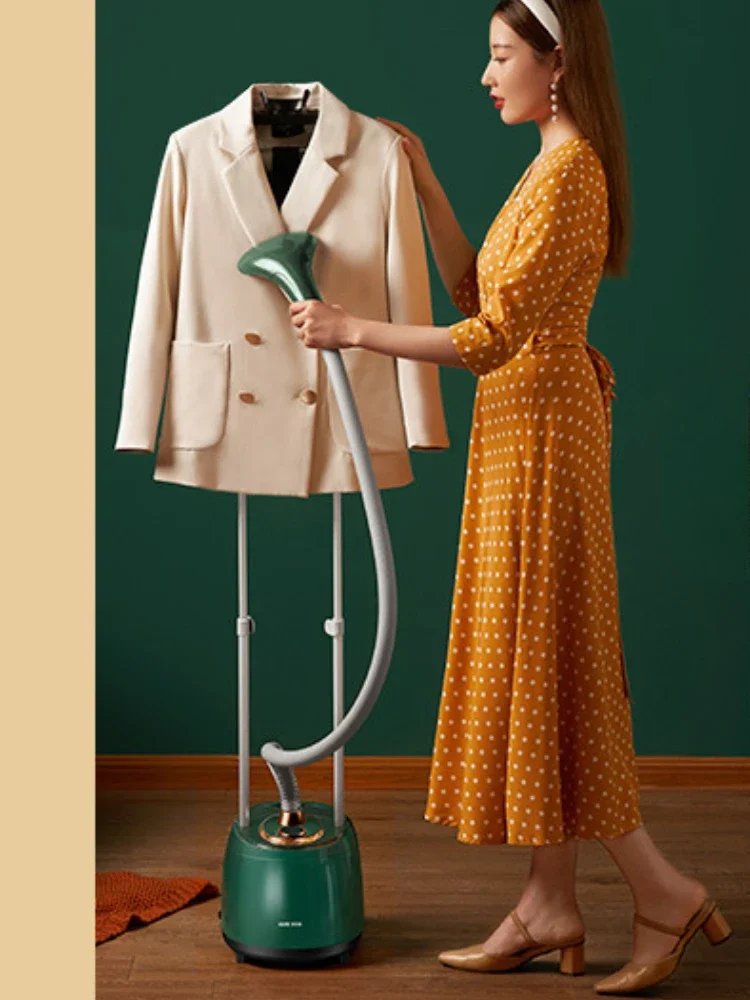 Domowa maszyna do prasowania z podwójnym prętem, żelazko parowe o dużej pojemności, pionowe żelazko wiszące, wyjątkowo wygodne prasowanie ubrań