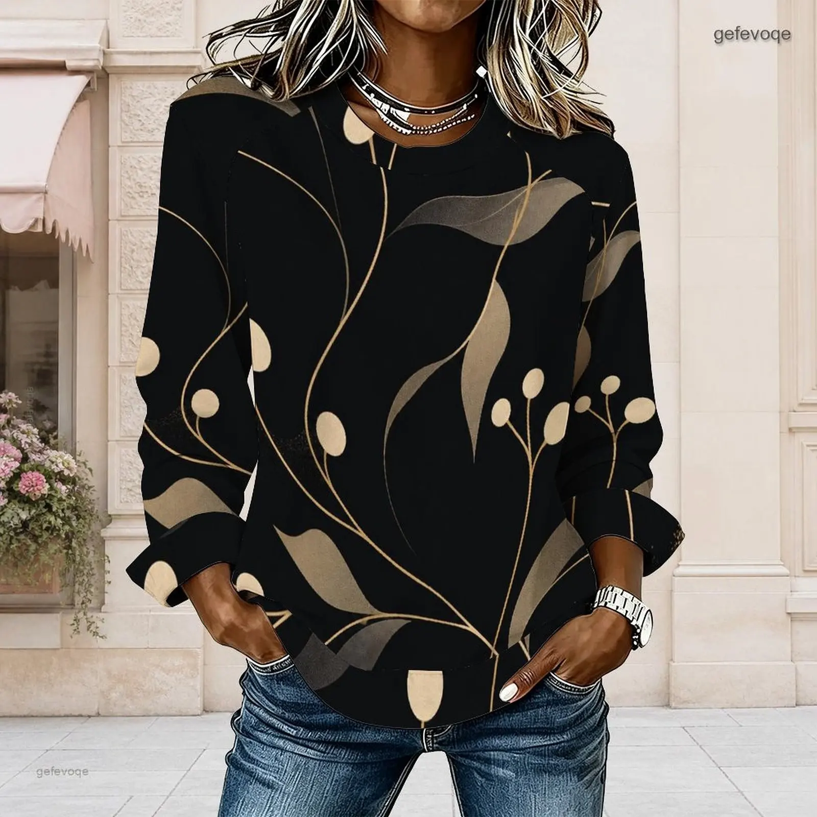 Women Black Abstract Vine Leaf Printed Round Neck Long Sleeve Curved Hem Top
