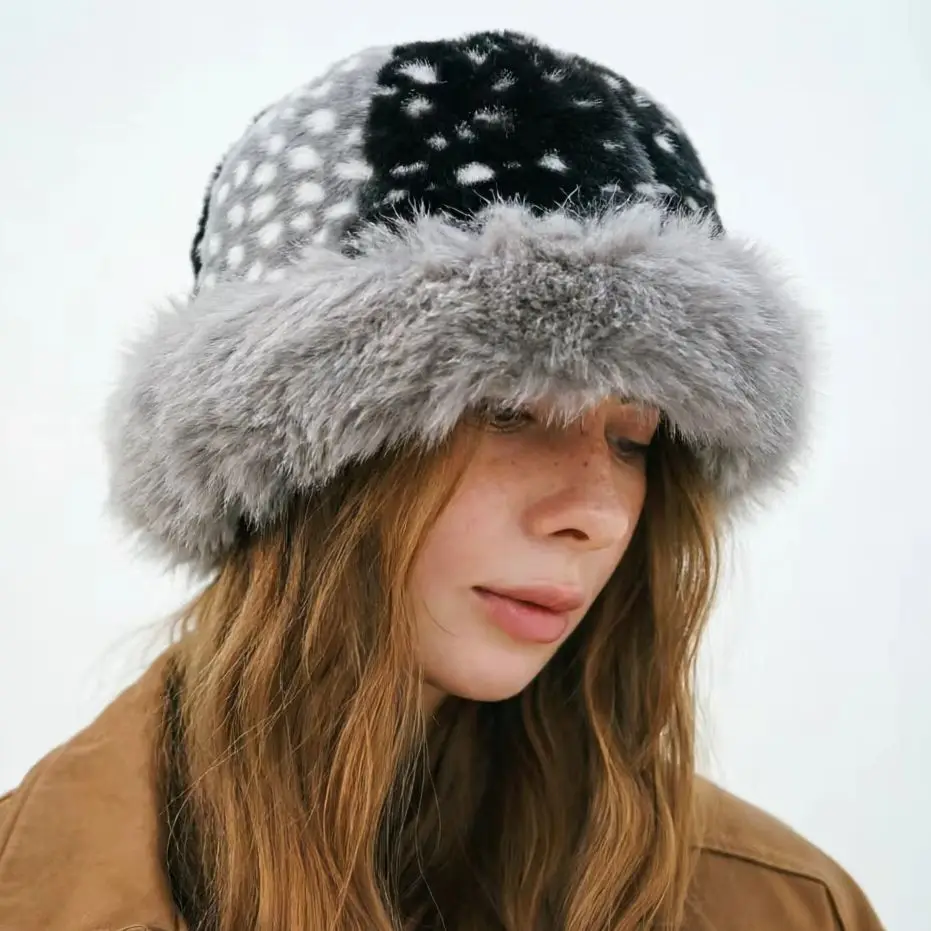 Winter Warm Hat Women Warm Deer Series FishermanHat Fashion Printed Plum Deer Flower Pattern Plush Fisherman Hat Cute Cap
