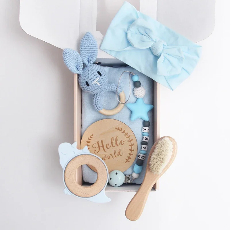 Newborn bath toys cotton blanket bib pacifier chain children\'s gift box daily necessitiesNewborn bath toys cotton blanket
