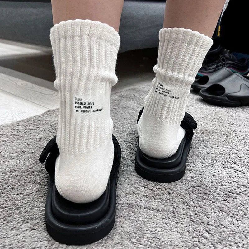

Causal Mens Socks Men Sports Solid Thickened Socks Knitted Sports Socks Letter Medium Tube Socks Vintage Harajuku Japanese