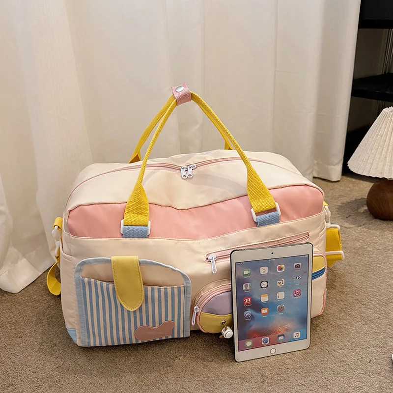 the-dopamine-fitness-tote-spacious-wet-dry-yoga-bag-for-women-–-lightweight-hand-carry-duffel-perfect-for-weekend-trips-gym