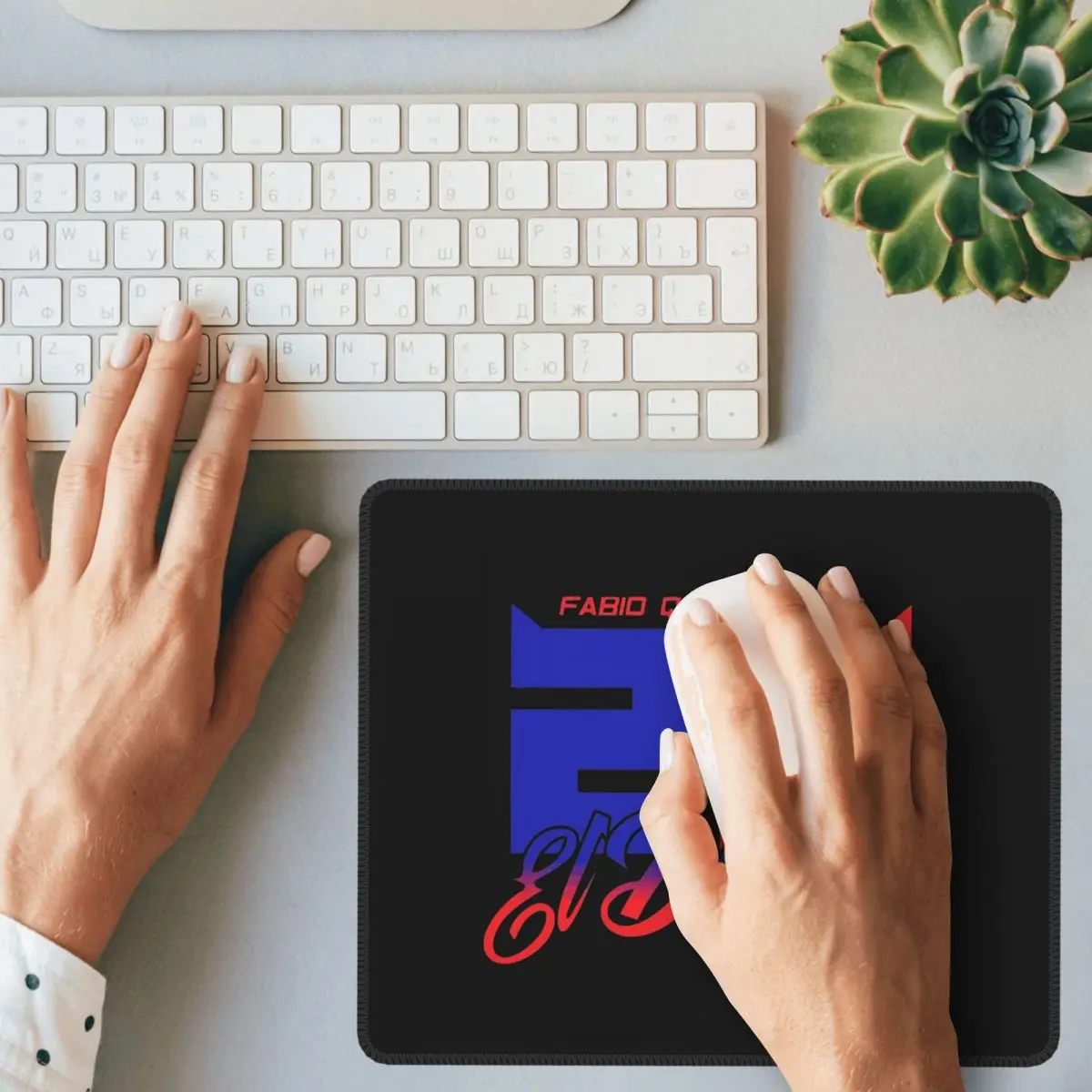 

Fabio Quartararo El Diablo Number Multi-size Mouse Pad Computer Keyboard Mouse Mat Gaming PC Laptop Desk Mat Table Mats