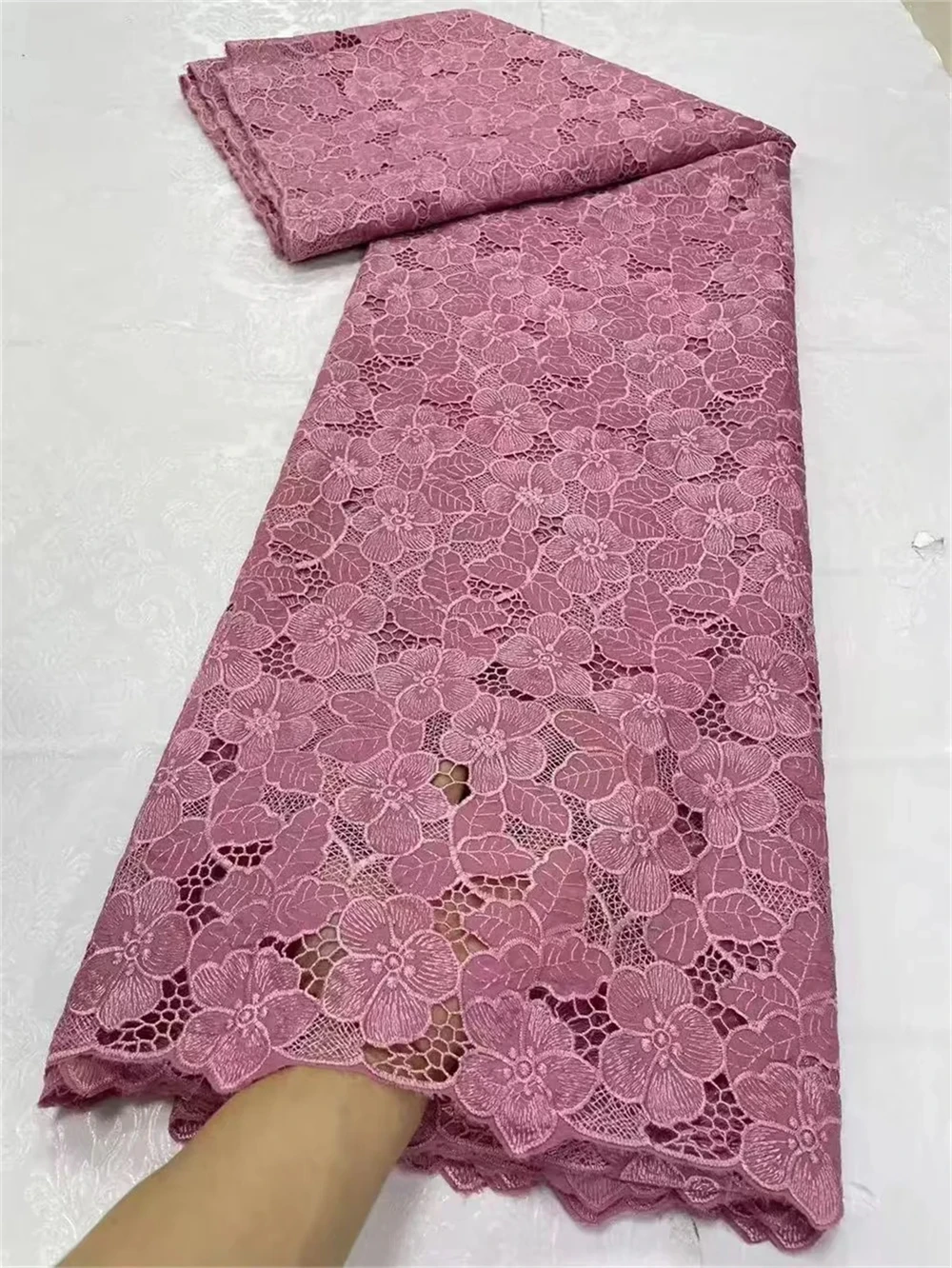 

New Arrival African White Guipure Cord Lace Fabric 2025 High Quality Water Soluble Lace Fabric Nigerian Mesh For Woman Dress Sew