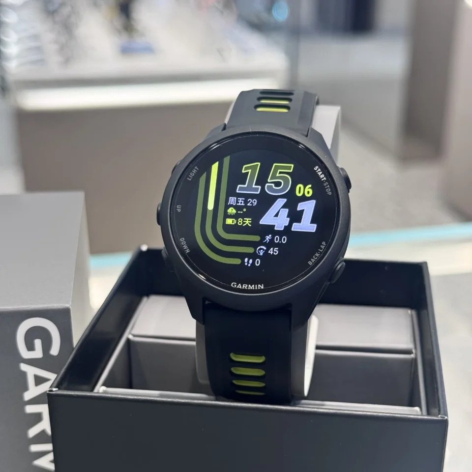 Montre connectée Garmin Foreru - Timex Watches Smartwatch avis et prix