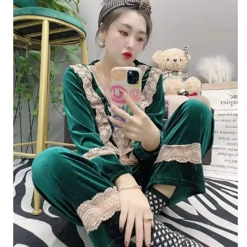 2023 Autumn and Winter New Pajamas Women Golden Velvet Set Loose Stylish Sexy Lace Large Version Fashion High Grade Leisure Wear