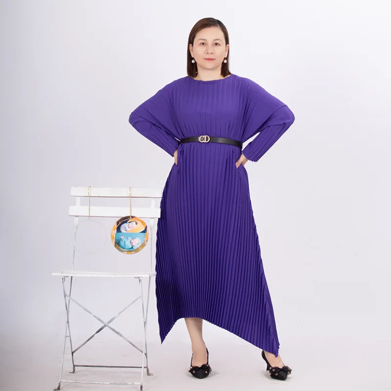 

Miyake Dress Women's 2023 Autumn New Solid Color Pleated Round Neck Lace up Loose Elegant Mid length Dresses Fashion Clothing