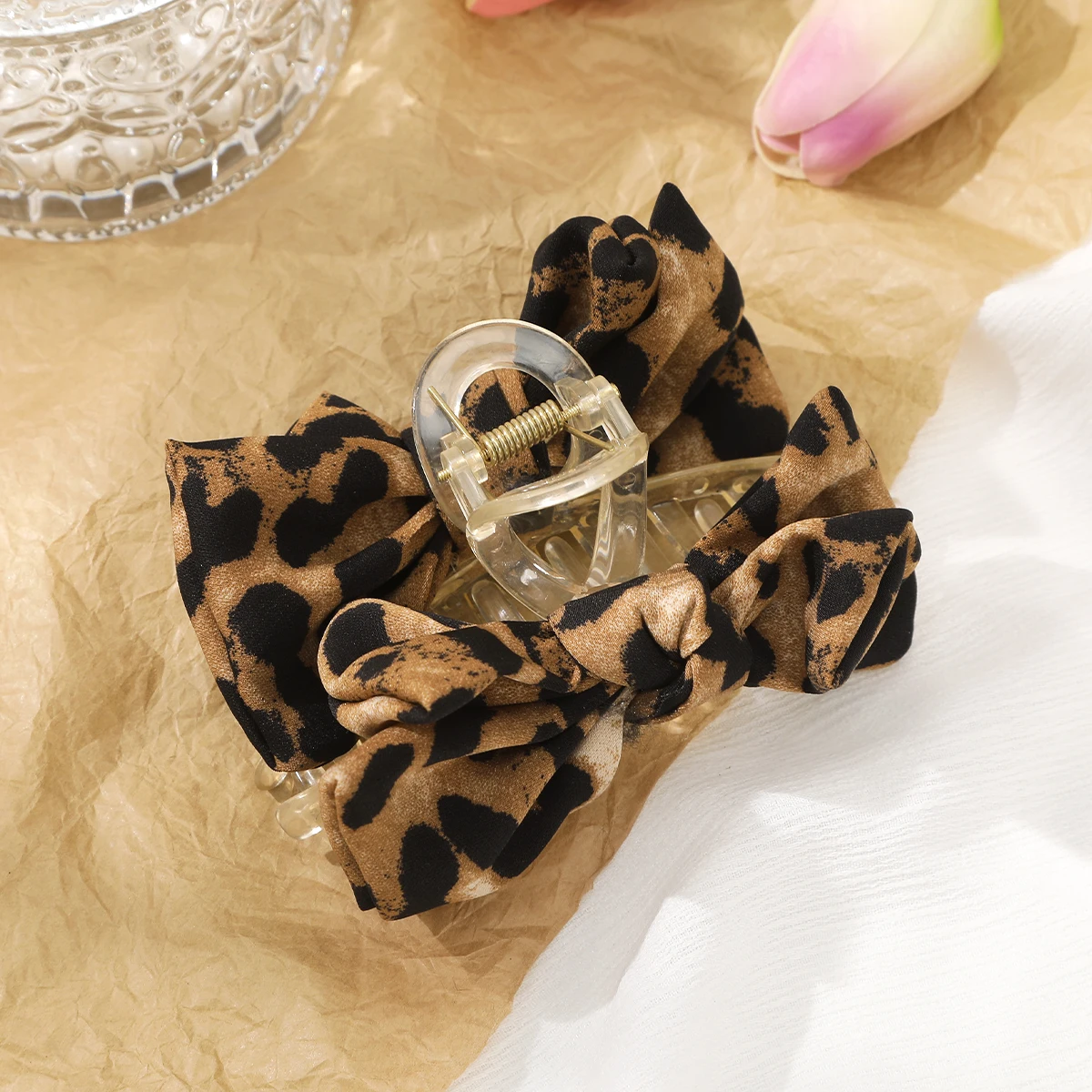 AWAYTR Korean Leopard Bow Grab Clip Ponytail Holder Sweet Hair Claw Hairgrip Elegant Soft Hair Clip for Girls Hairpin Headwear