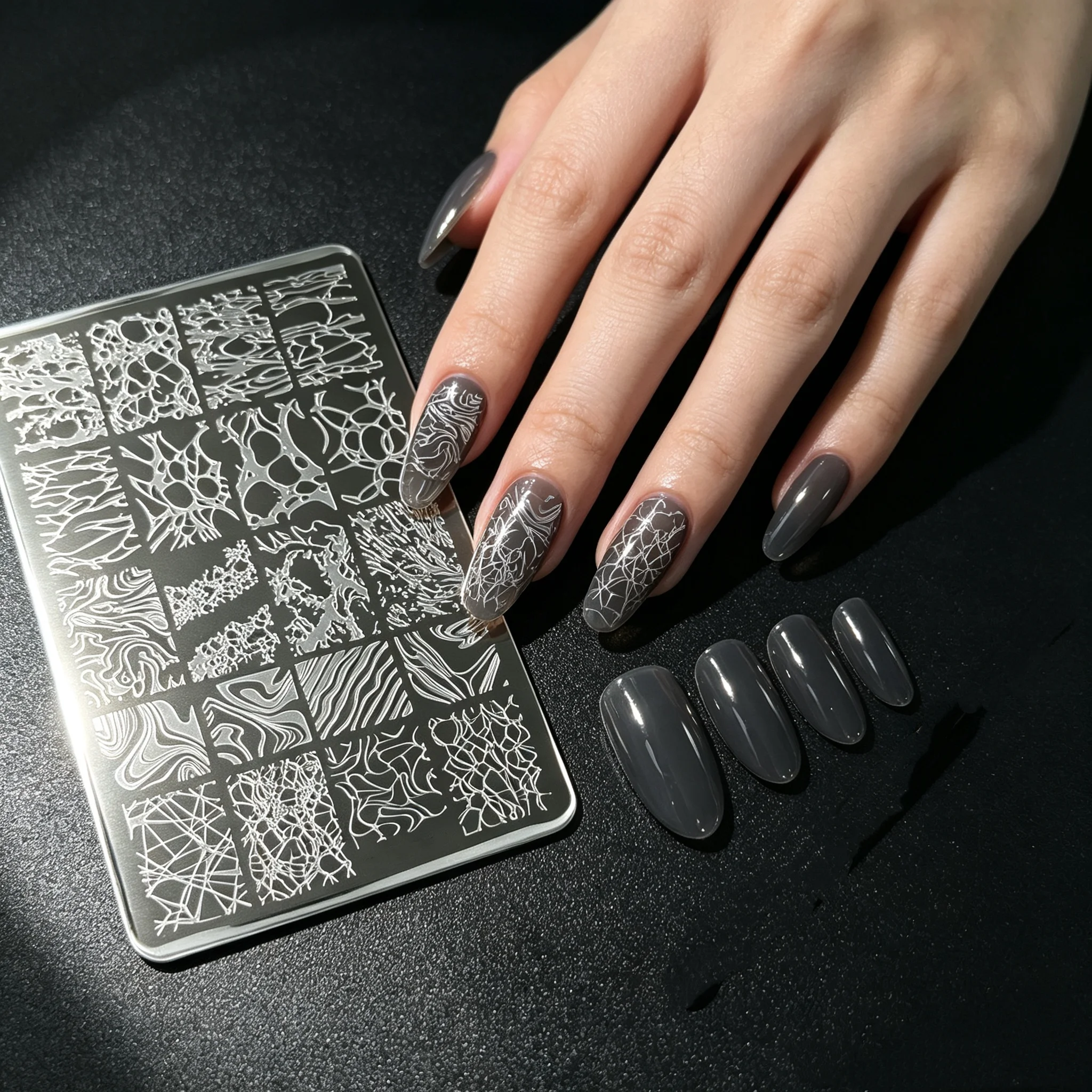 1個入り抽象的なメッシュレース波状ラインネイルイメージテンプ - Nail Art Stamping Kit のレビューと価格