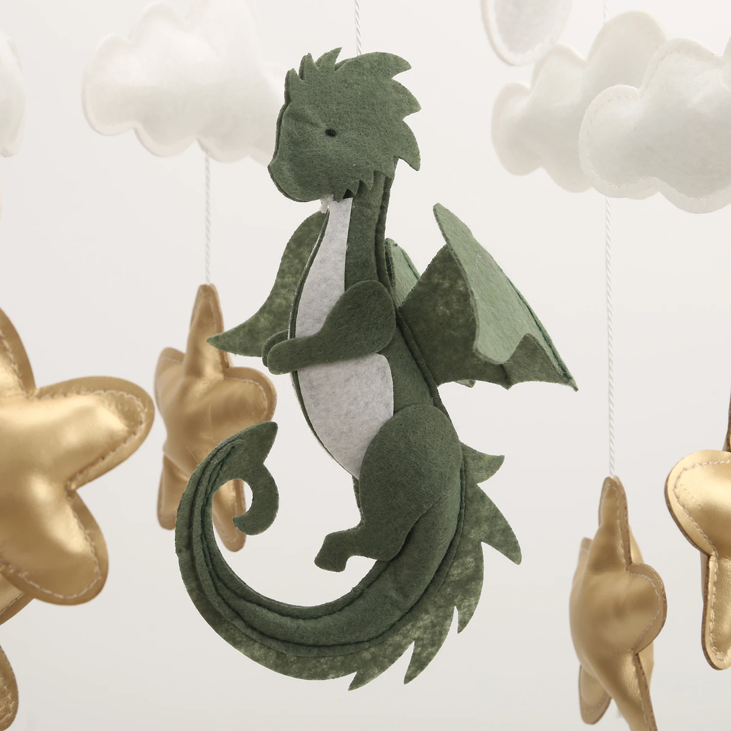 لعبة دراغون بيبي بوي المتنقلة فانتسي لحضانة الأطفال المتنقلة القمر الذهبي والنجوم المعلقة هدية استحمام الطفل #3