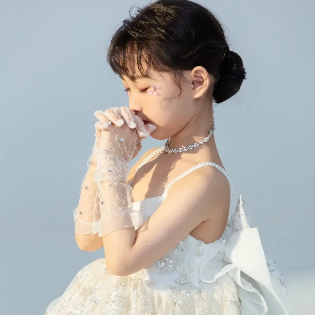 Kids Lace Gloves Princess Flower Girl Rhinestone Wedding Holiday Party Stage Performance Child Size Soft Light Multi Color Gift
