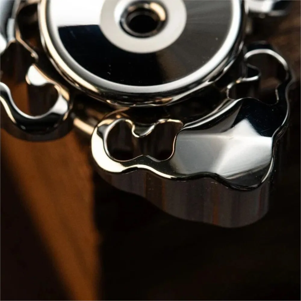 Geek EDC XIANYUN Fidgeting Spinners Metal Fidget Toy For Adults Anxiety Relief Gadgets Three-Bladed Fidget Spinner