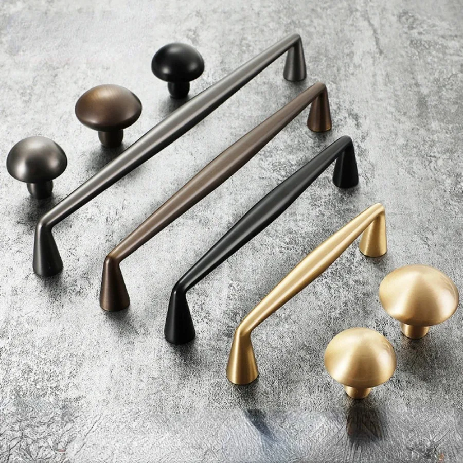 Nordic Solid Brass Furniture Handles Luxury Handles for Wardrobe and Drawer Golden Long Cabinet Pulls Home Accessories