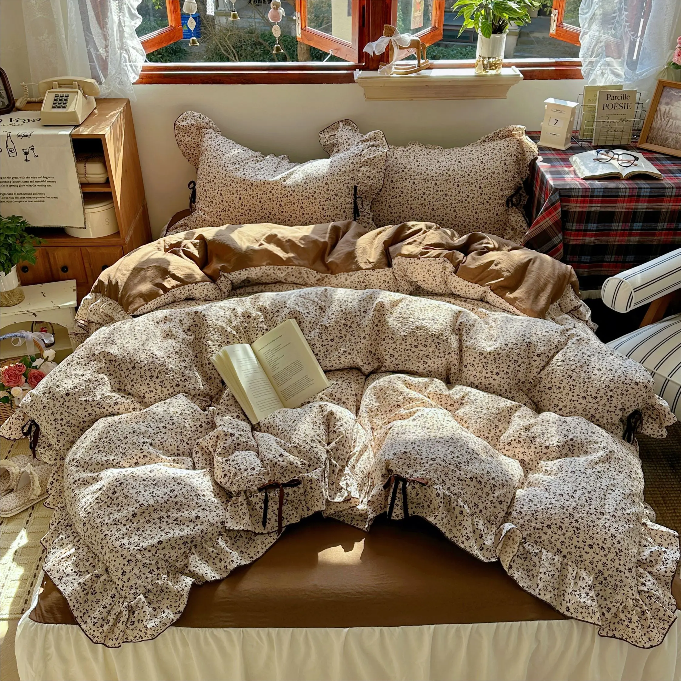 100% Washed Cotton Duvet Cover Set 3 Pieces, Vintage Floral Ruffled Duvet Cover with 2 Pillowcases, Soft Breathable Cottagecore Bedding Set for Bedroom, No Comforter