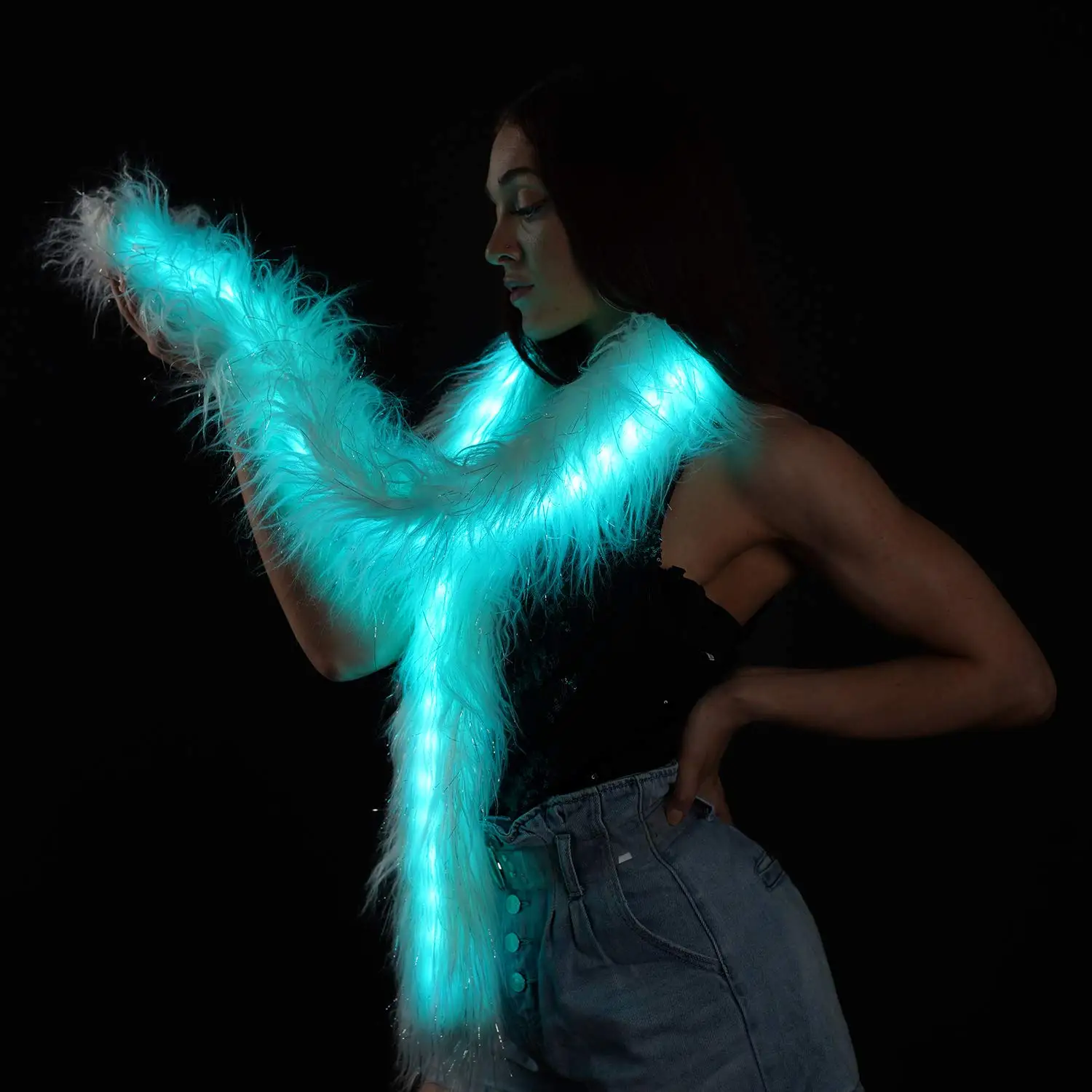 New LED Flash Scarf White Faux Fur Scarf A Variety Of Lighting Effects Suitable For Carnival Party Men And Women