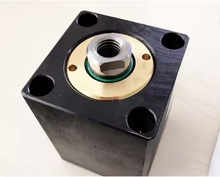 أسطوانة هيدروليكية رفيعة مدمجة من سلسلة YBG 14MPA تتحمل 40 مم مع أسطوانات قصيرة بقطر الأنبوب الداخلي 50 مم #3