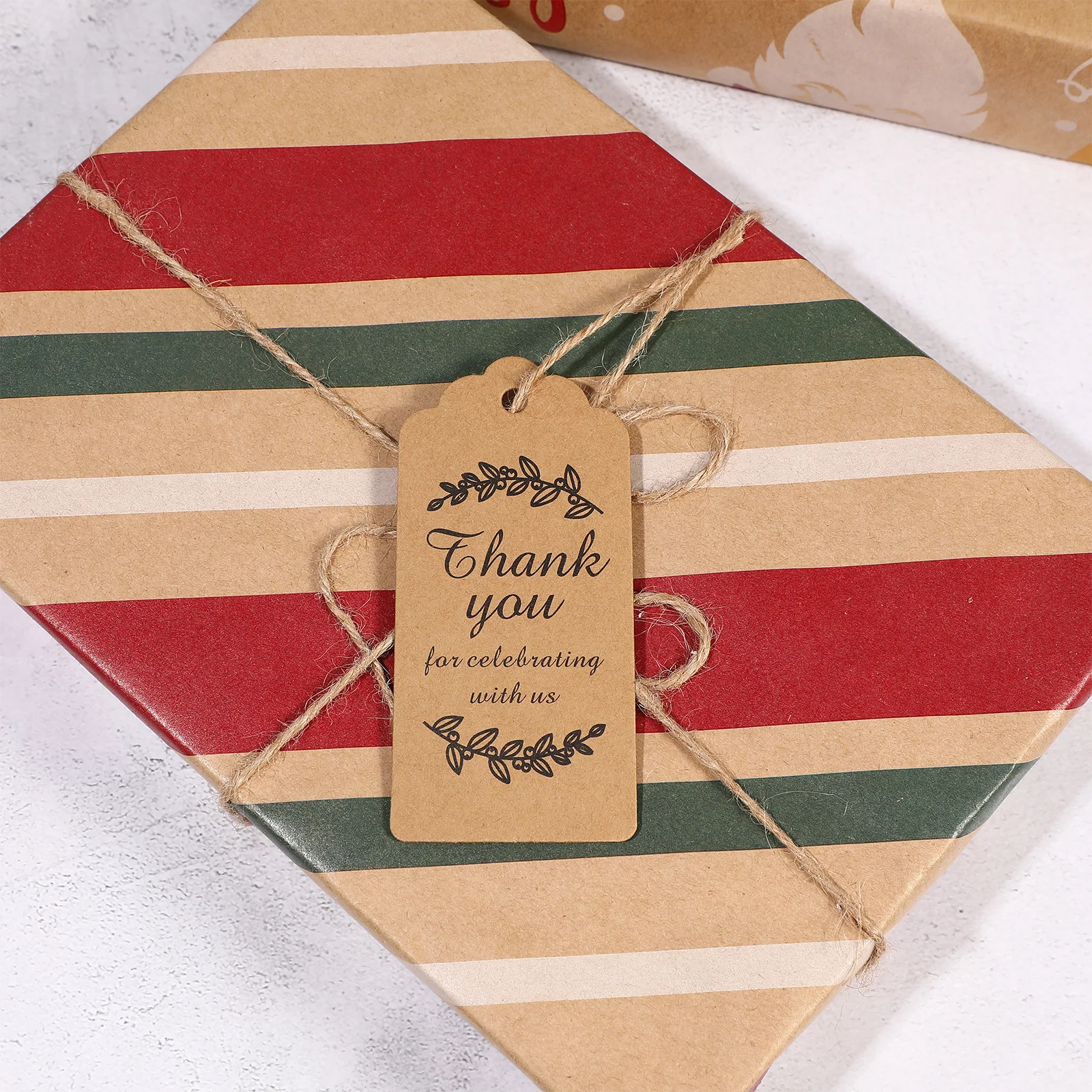 

100Pcs Kraft Paper Hanging Tags Thank You Gift Labels for Birthday Wedding Party Crafts Gift Wrapping Hanging Tags