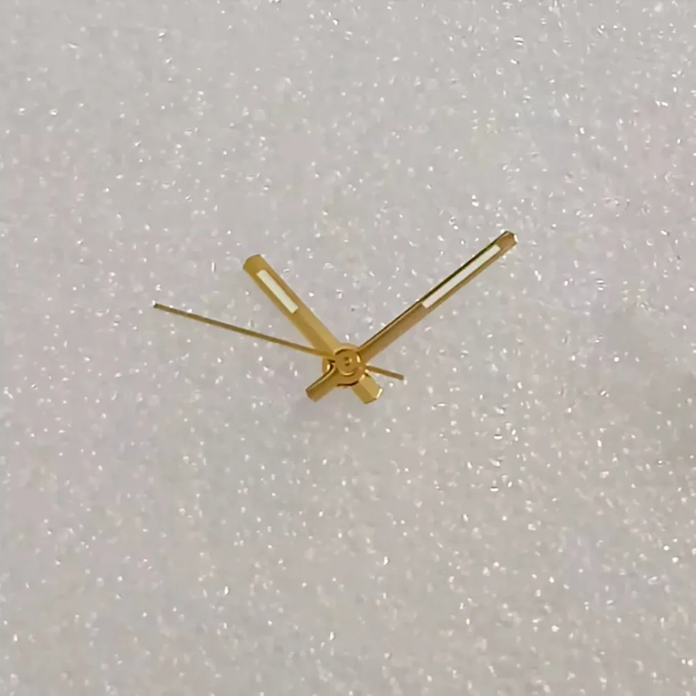 Parti di riparazione per orologi meccanici Lancetta dei secondi delle ore e dei minuti adatte per accessori per orologi con movimento 7009A Ago per orologi