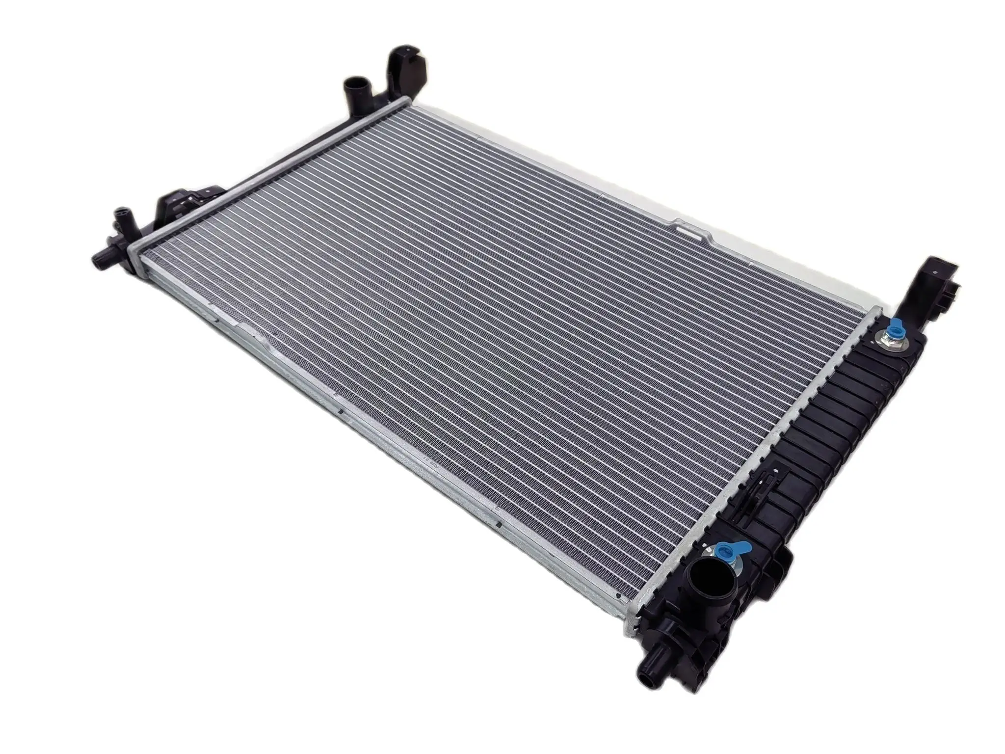 A1695000003,A1695000703,A1695001803 Radiator For Mercedes Benz W169 W245