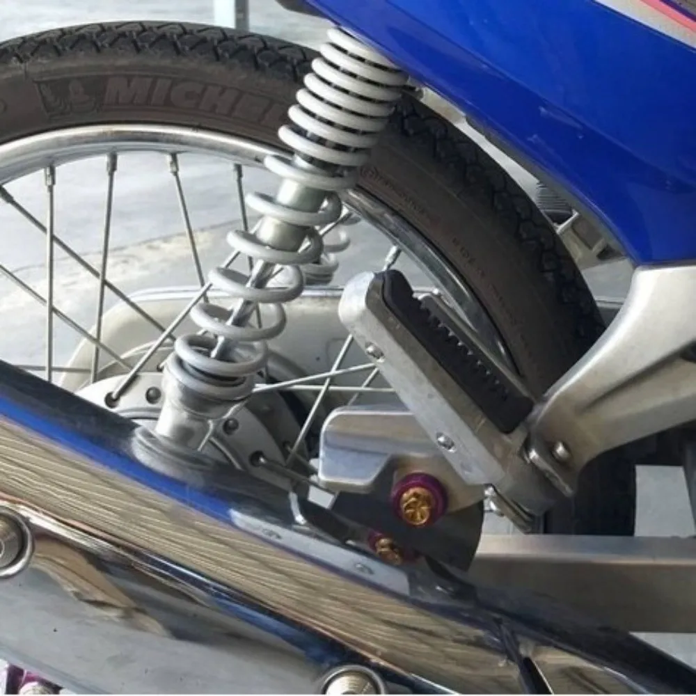Aluminum Motorcycle Front Footrests Black Anti-Slip Motorcycle Pedals Easy Installation Motorbike Foot Pegs