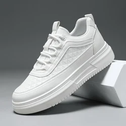 Zapatillas de deporte informales para hombre, zapatos ligeros de tenis para caminar, a la moda, para exteriores, plataforma gruesa antideslizante, color blanco, 2024