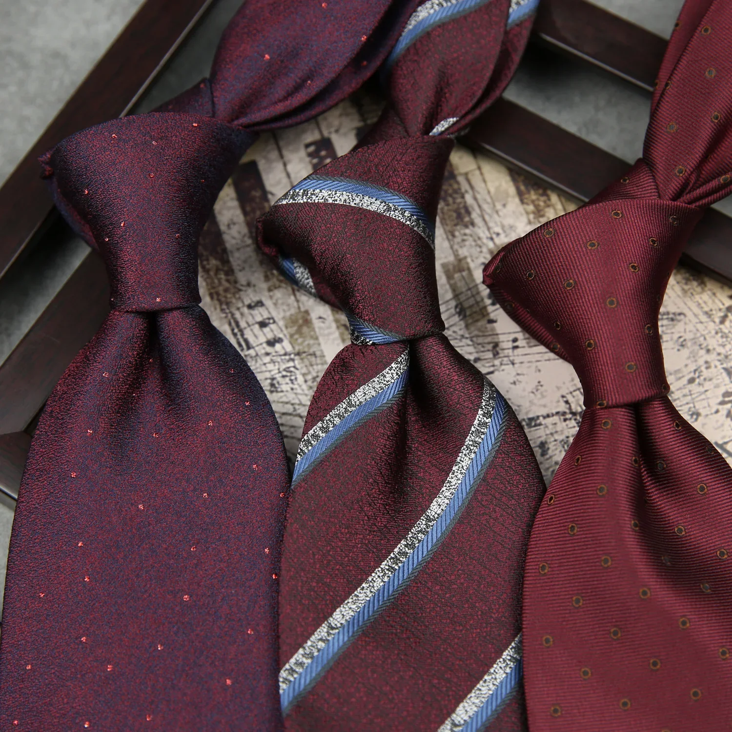 

Wedding Groom Wine Red Tie Men's Wedding Dress Handmade Business Suit 8CM Tie