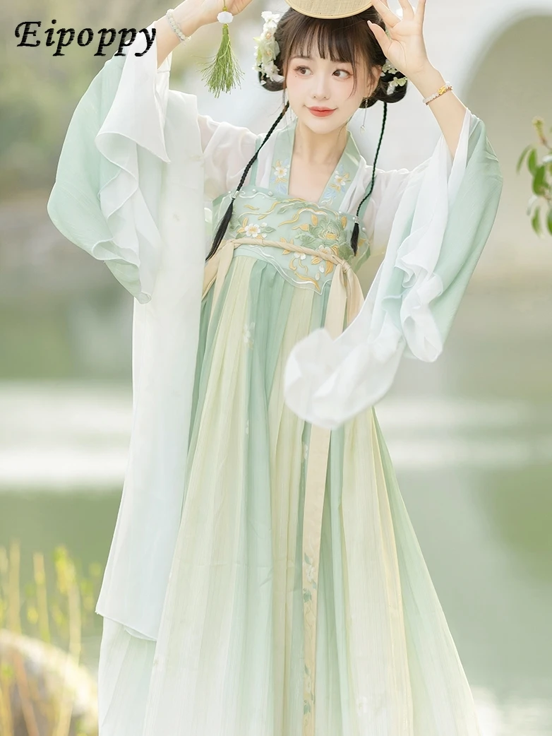 

Женская юбка в китайском стиле Hanfu от Tang