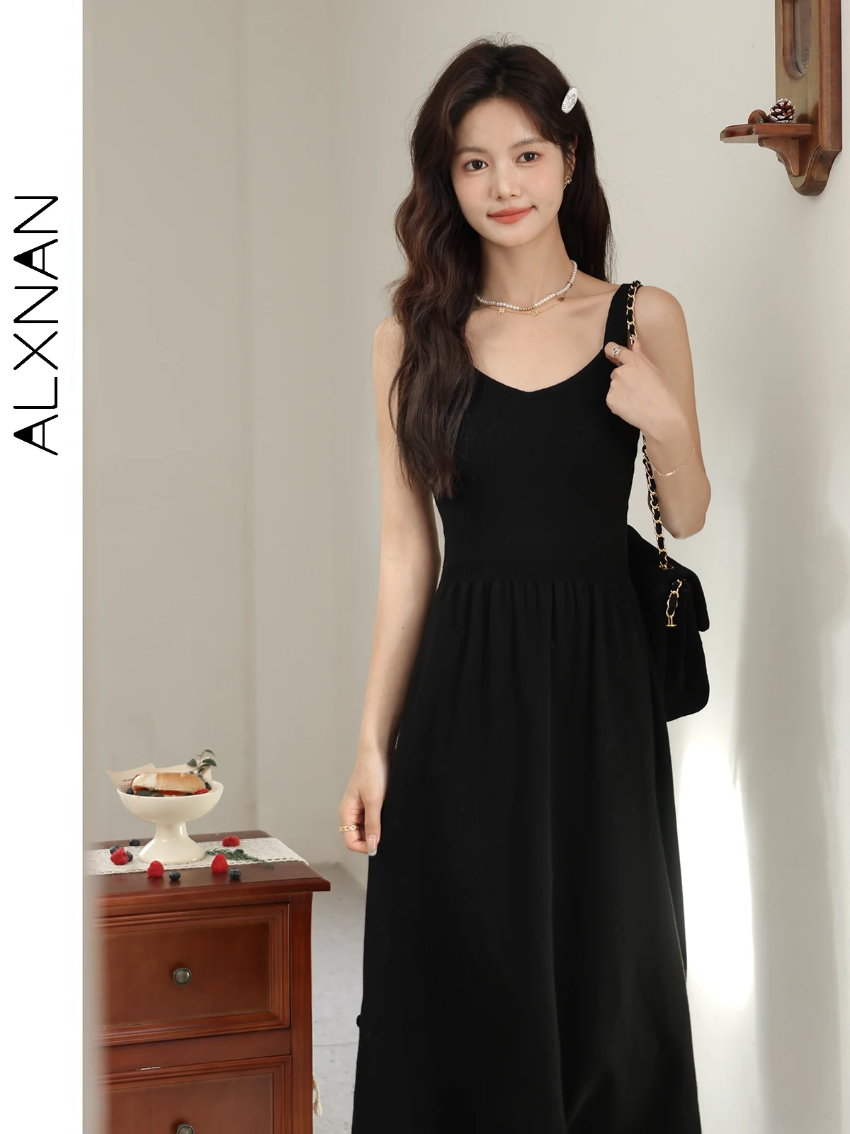 

ALXNAN Women Elegant Solid Camisole Dress Fashion Sweetheart Neck A-line High Waist Autumn Women Commuter Dresses LXN32836