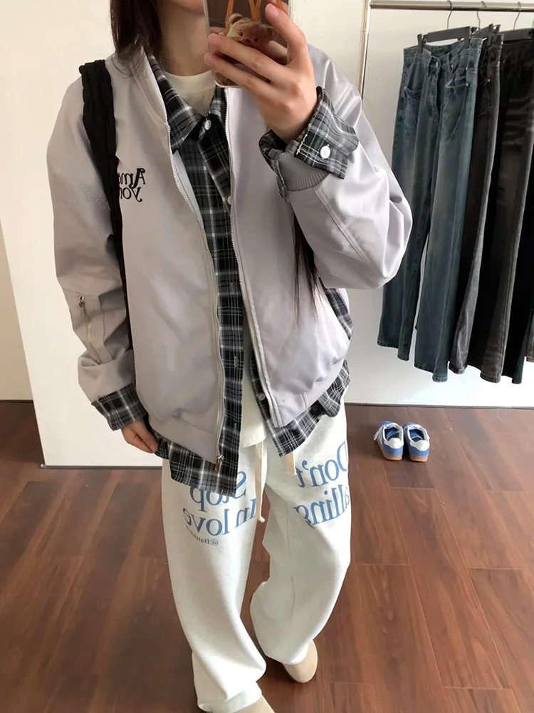 เสื้อแจ็คเก็ตผู้หญิงลายสก็อต สไตล์อเมริกัน สำหรับฤดูใบไม้ผลิและฤดูใบไม้ร่วง ทรงหลวม ผลิตจากผ้าโพลีเอสเตอร์ผสมฝ้าย