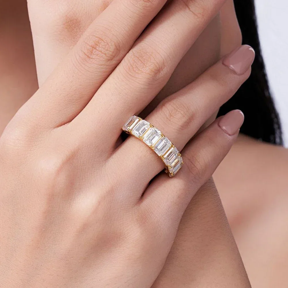FCGJHW 4*6mm Emerald Moissanite Ring S925 Silver Plated 18K Gold for Women Men 7-stone Lab Diamond Band Gift Jewelry GRA 2026