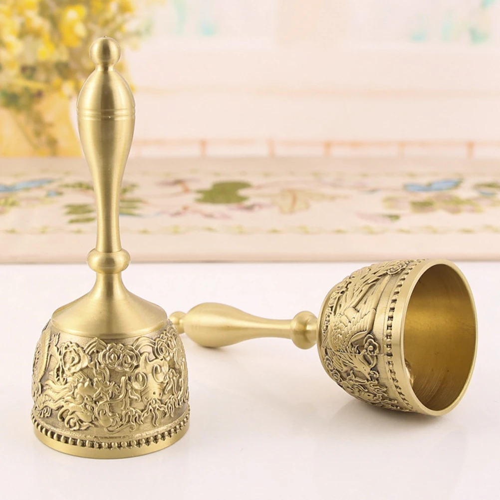 

Retro Hand Brass Metal Bell Dinner Service Desk Decoration Clear Sound Vintage Handheld Bells Christmas nament