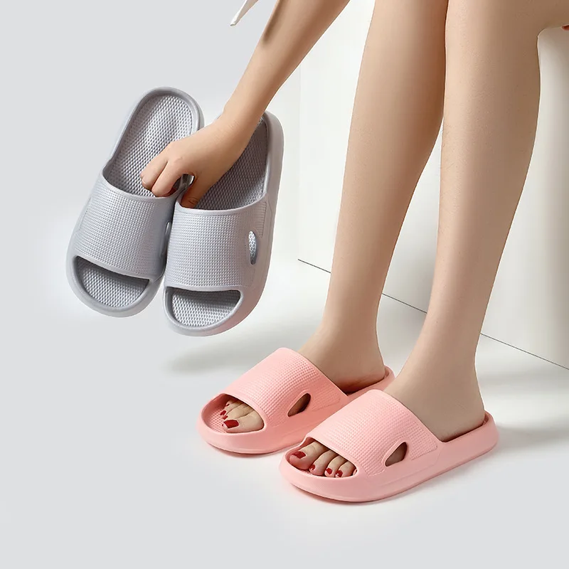 سميكة منصة سحابة النعال إيفا لينة وحيد وسادة الشرائح الصيف الشاطئ الوجه يتخبط النساء عدم الانزلاق الحمام المنزل النعال