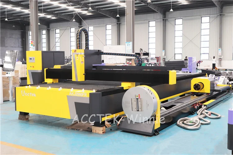 Heavy Duty Laser Cutting Machine Max Raycus 3000w 6000w Metal Sheet and Tube Fiber Laser Cutting Machine