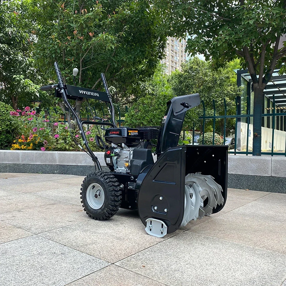 Small Snow Blower Hand-push Self-propelled Community Street Road Scenic Gas Station Parking Lot Greenhouse